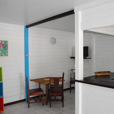 Ferienwohnung Le Goyavier Saint-Pierre Exterior foto